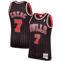 Toni Kukoc Chicago Bulls 1995/96 Black Hardwood Classics product image 1