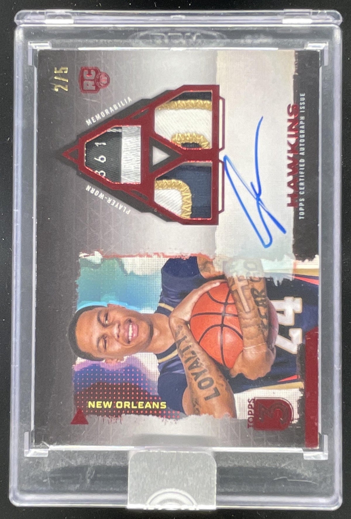2023-24 Topps 3 Rookie 3 Patch Horizontal Red #111 Jordan Hawkins RC Auto /5 product image 1, provided for visual reference