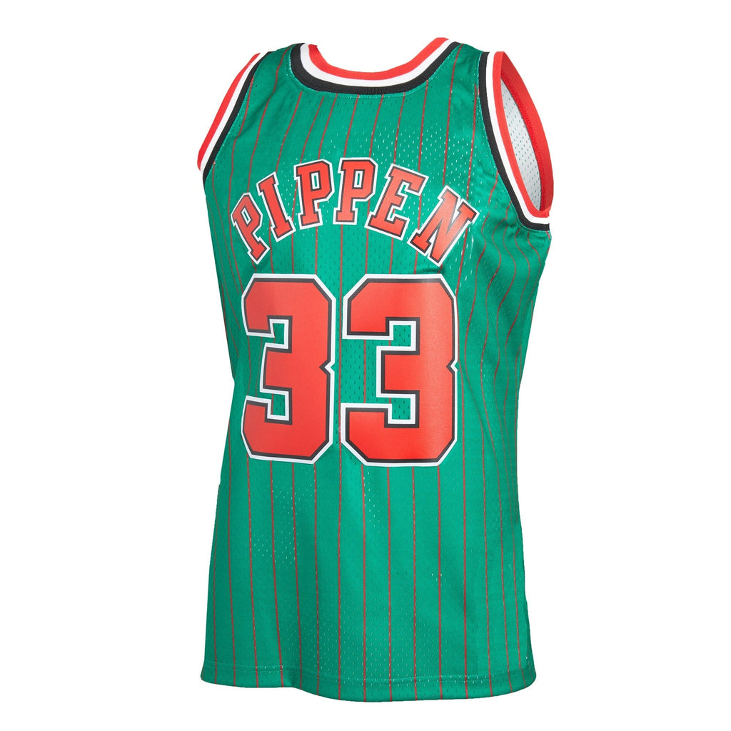 Men's Chicago Bulls Scottie Pippen Mitchell & Ness Green product image 3