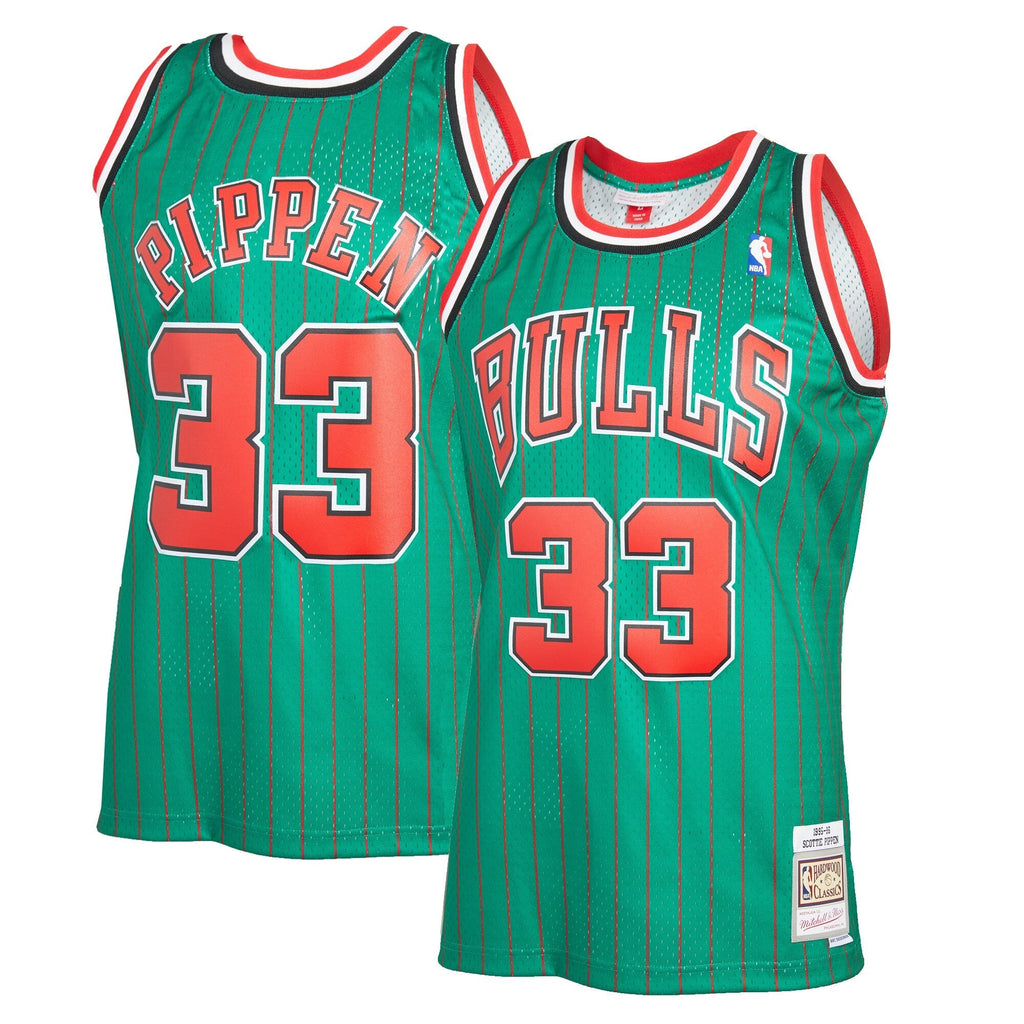 Men's Chicago Bulls Scottie Pippen Mitchell & Ness Green product image 1